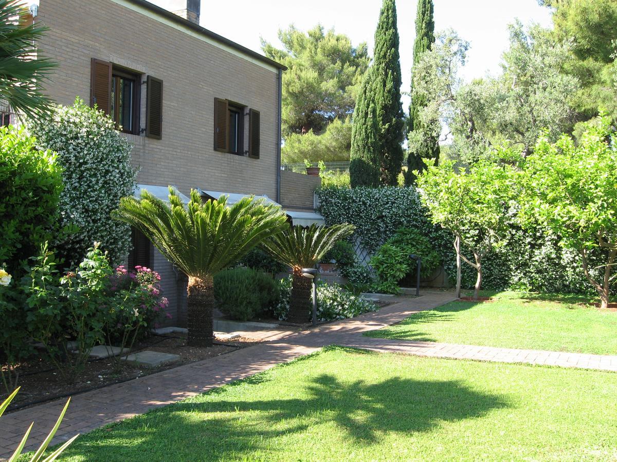 Residence Costamartino Vieste Exterior photo