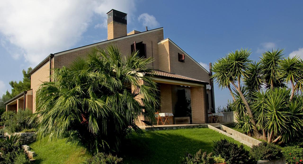 Residence Costamartino Vieste Exterior photo